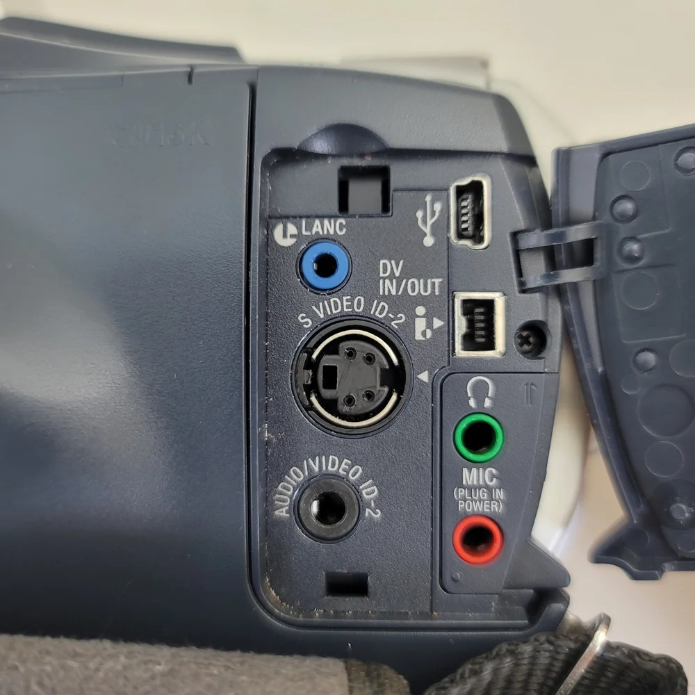 Sony Digital Handycam DCR-TRV27 Mini DV Camcorder *Read Description!*